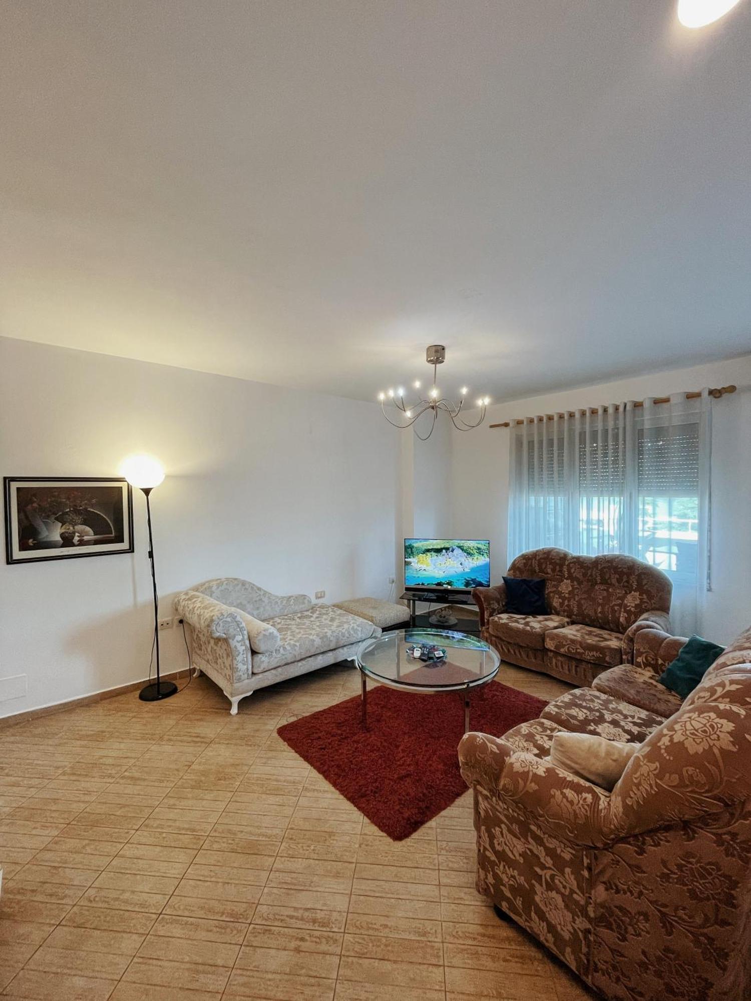 Lovely Apartment Тирана Экстерьер фото