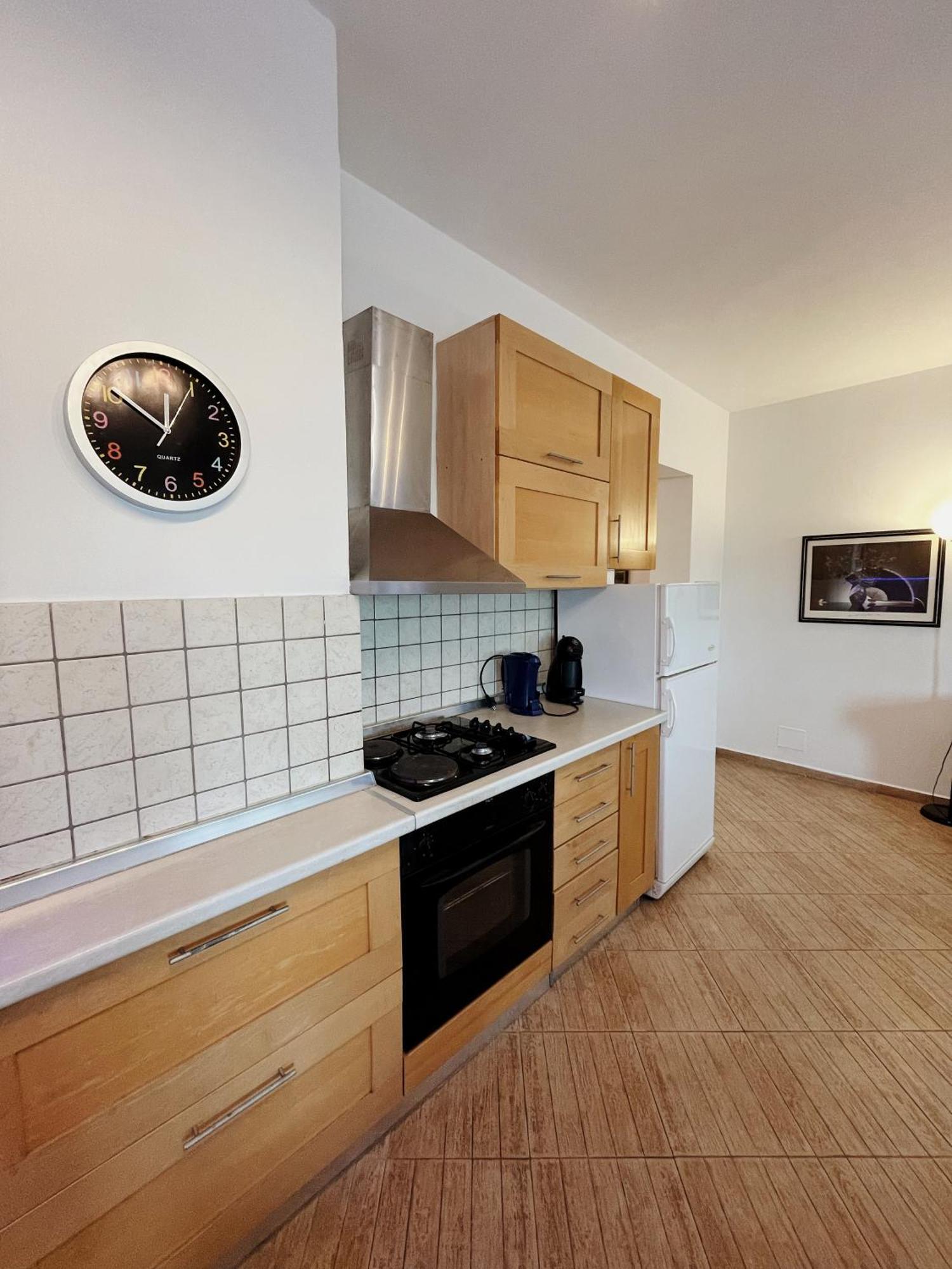 Lovely Apartment Тирана Экстерьер фото