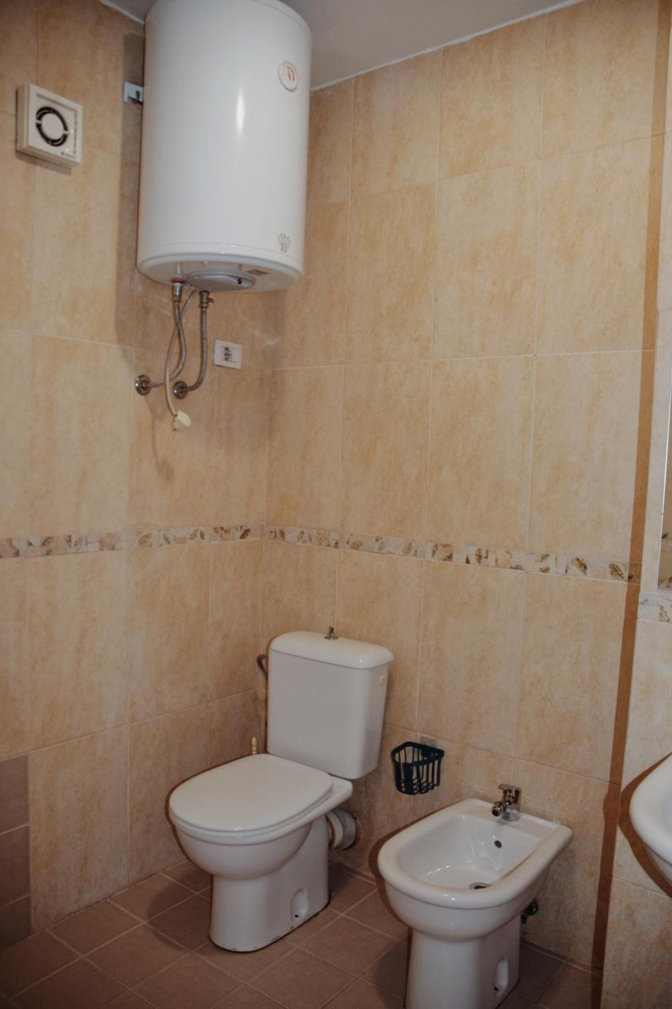 Lovely Apartment Тирана Экстерьер фото